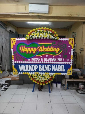 Papan Bunga di Wonosuko Kemiri